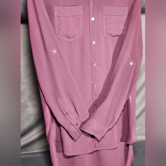 Express tunic sheer chiffon soft burgundy tunic top with cuffed sleeves and tabs - Picture 3 of 6